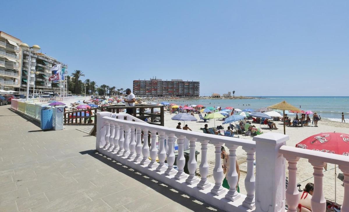 Playa Los Loco 托雷维耶哈 外观 照片
